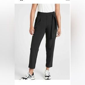 Athleta Skyline Pant ll size 4